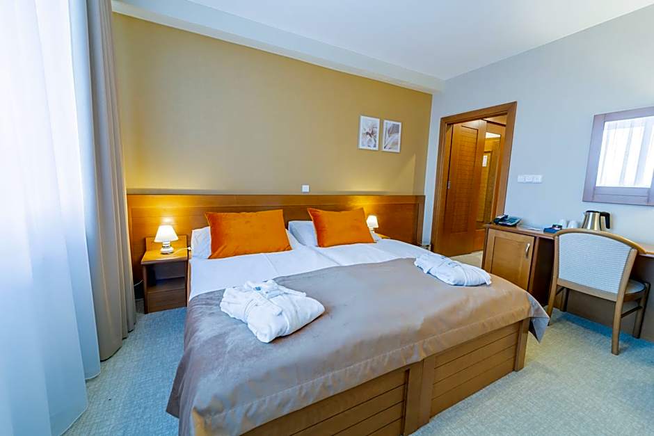 Kontakt Wellness Hotel