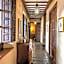 Queens hotel Toledo