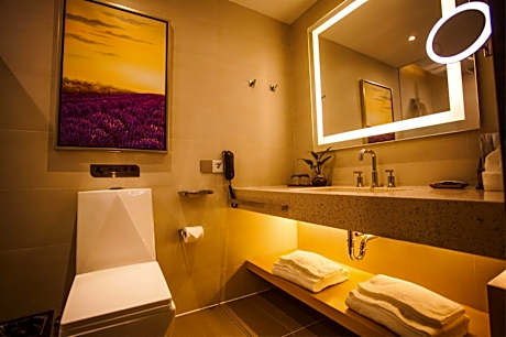 WH - Liren T Special Room