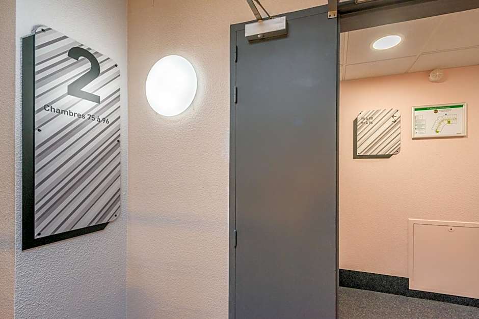 B&B HOTEL Cholet Sud