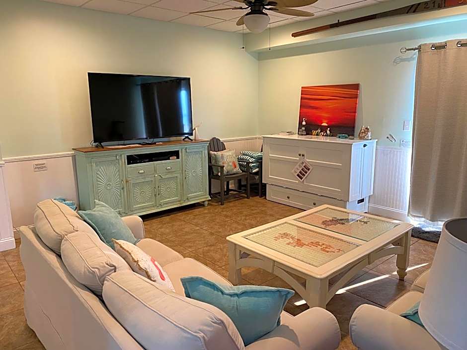 Your Beach Therapy Awaits at Sans Souci