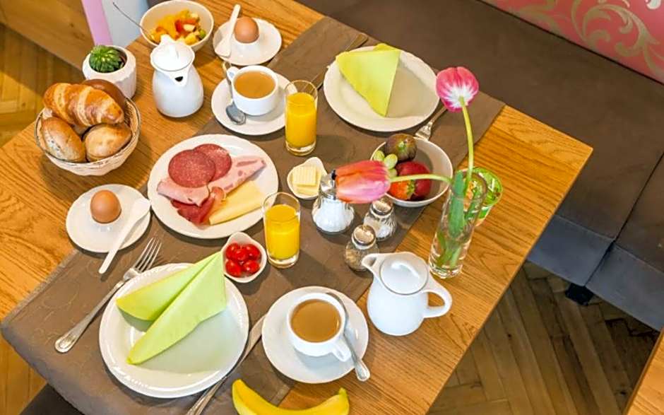 Hotel Jauch S La Wen