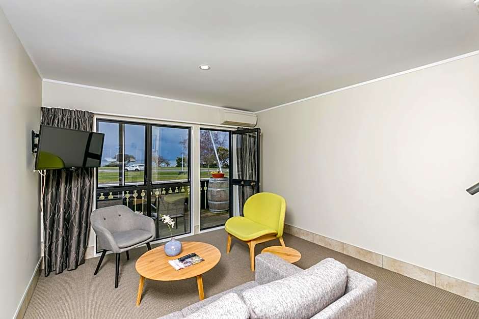 Le Chalet Suisse Motel Taupo