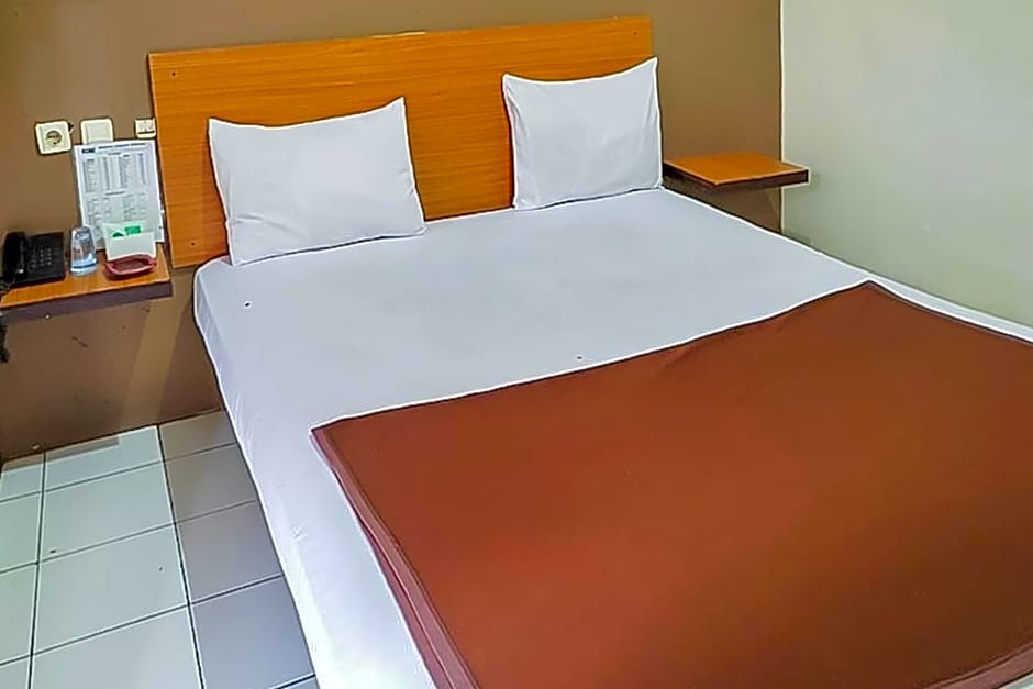 Fajar Indah Hotel Mitra RedDoorz