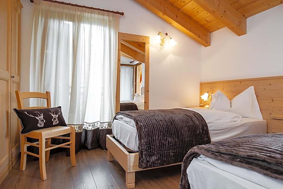 Hotel Chalet Giasenei