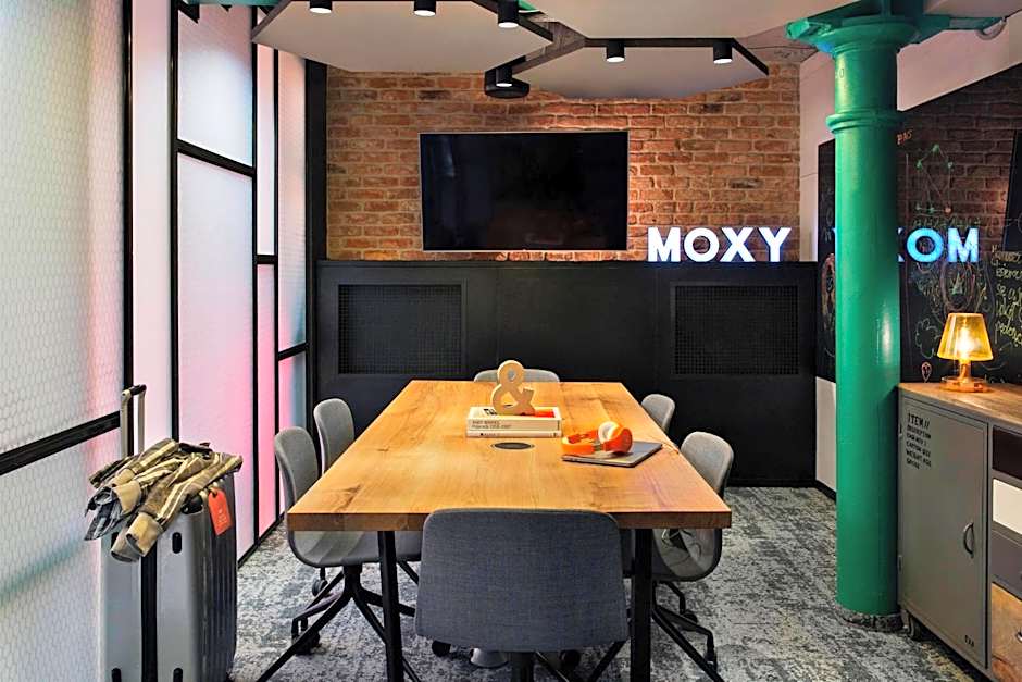 Moxy by Marriott Warsaw Praga