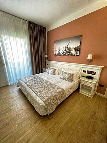 Classic Double or Twin Room