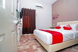 Urbanview Hotel Syariah Near Gelora Delta Sidoarjo