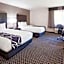 La Quinta Inn & Suites by Wyndham Oshkosh