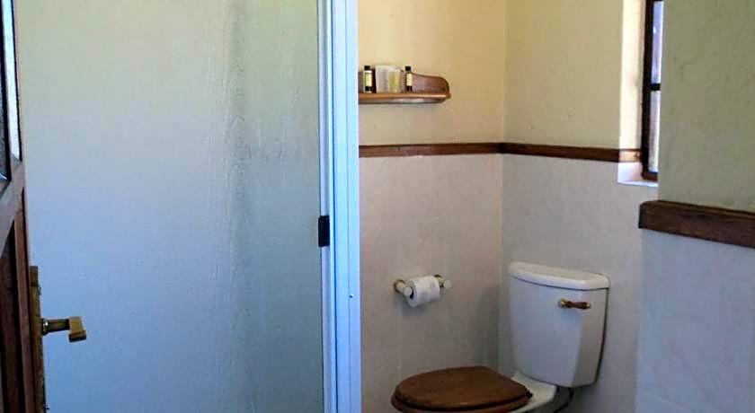 African Footprints Lodge