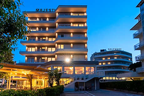 Hotel Majestic