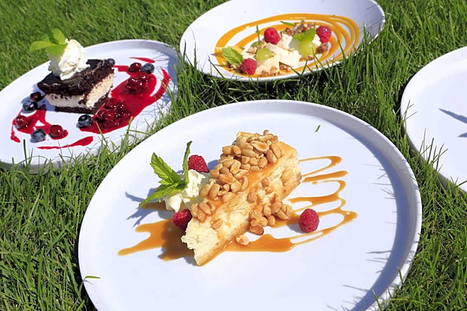 HOTEL CICHA WODA NIEPORĘT