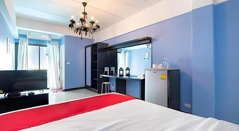 Super OYO 427 Chill Apartment