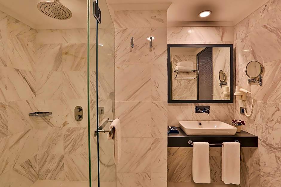 Business Life Boutique Hotel