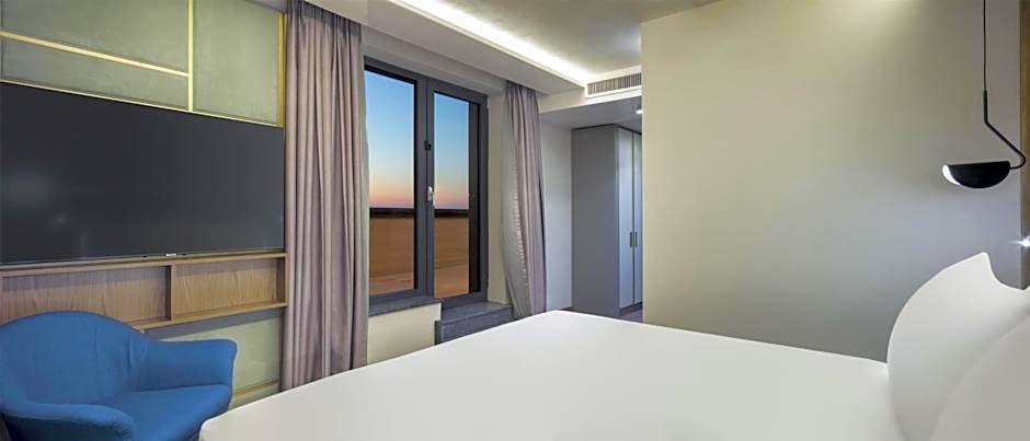 DoubleTree by Hilton Plovdiv Center