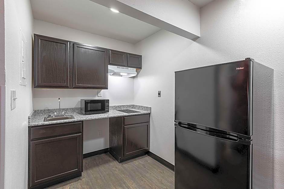 Suburban Studios Spartanburg - I-26