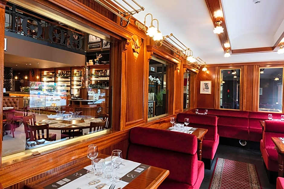 Hotel Leo Station, Villa et Annexes