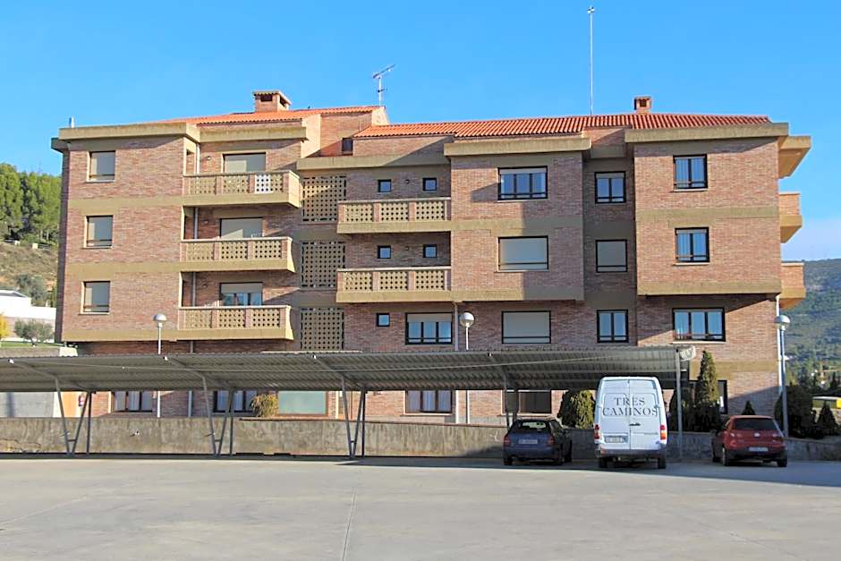 Aparthotel Tres Caminos