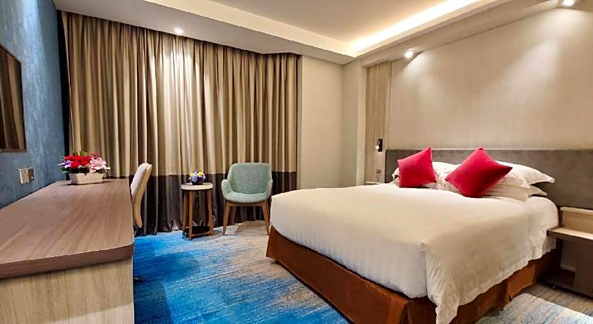 The Wharney Guang Dong Hotel