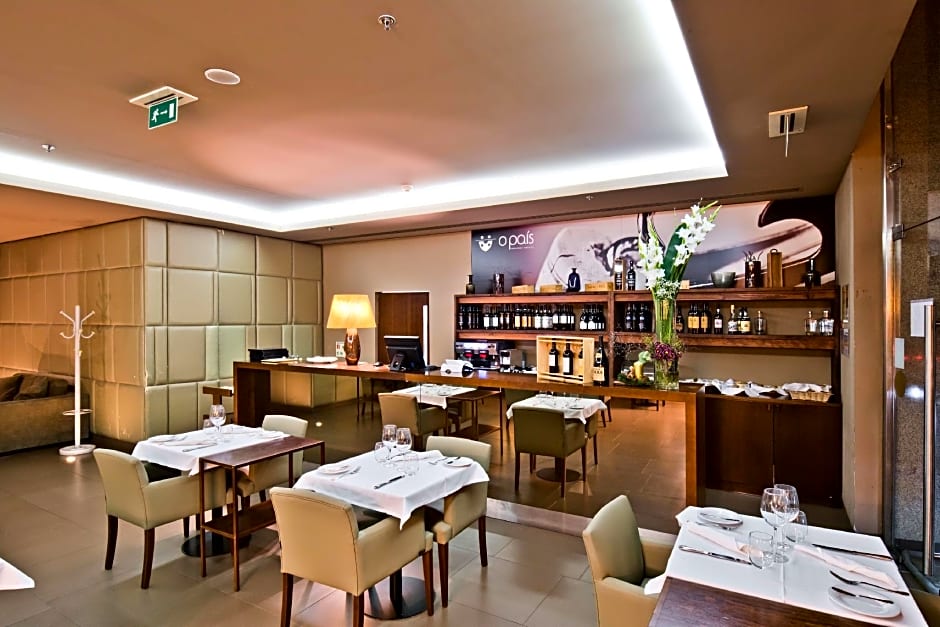 Golden Tulip Sao Joao da Madeira Hotel