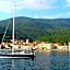 Hotel Yacht Club