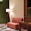 Len Hotel