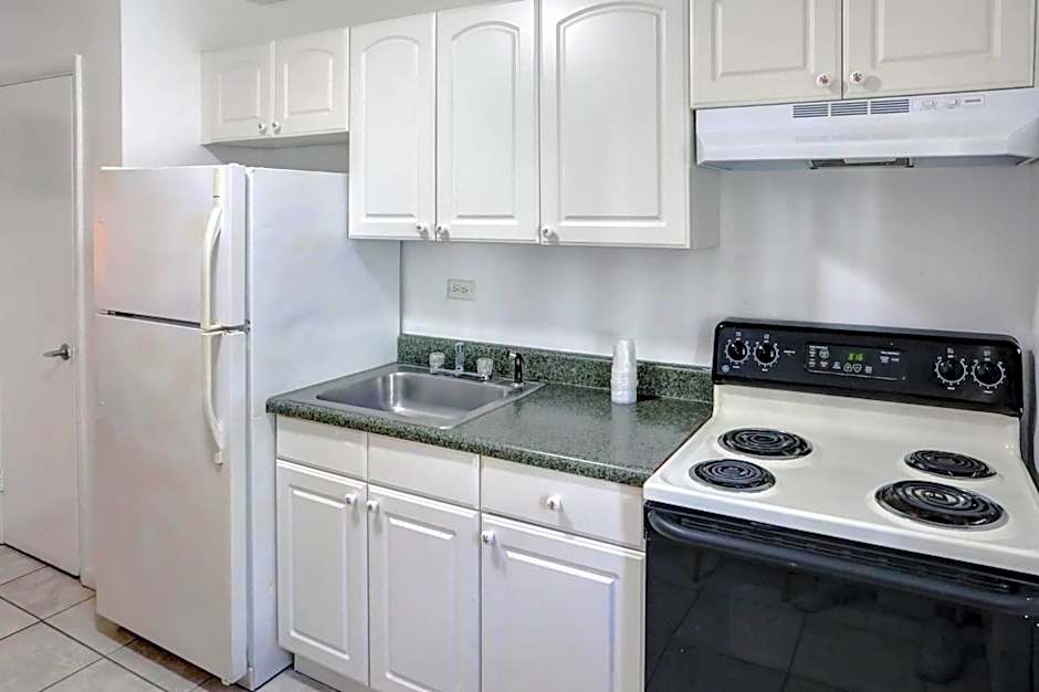 Richard's Motel Extended Stay