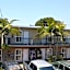Seaside Motel