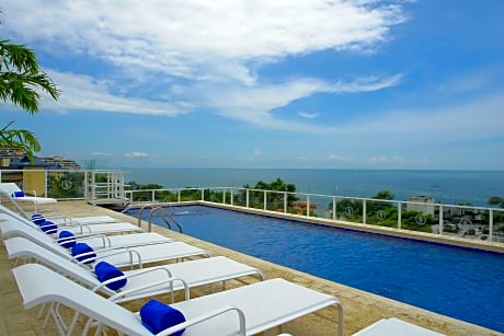 Santorini Hotel & Resort