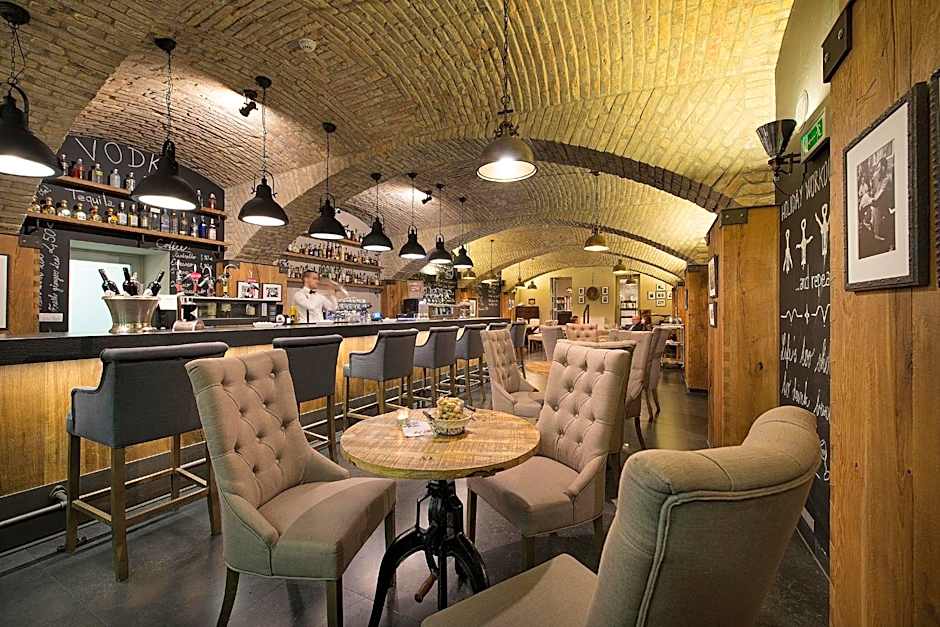 Wilson Palace by LOFT