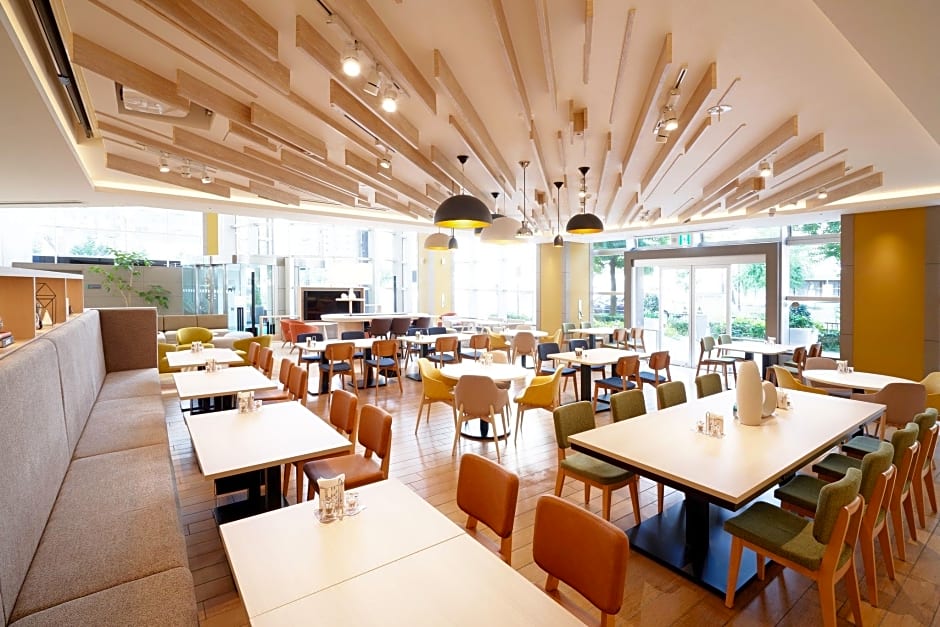 Holiday Inn & Suites Shin Osaka By IHG