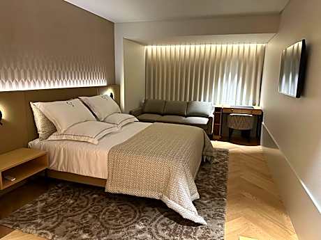 Suite - 2 Adults and 1 Child