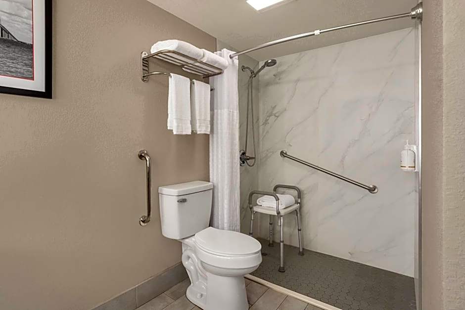 Ramada by Wyndham Cocoa