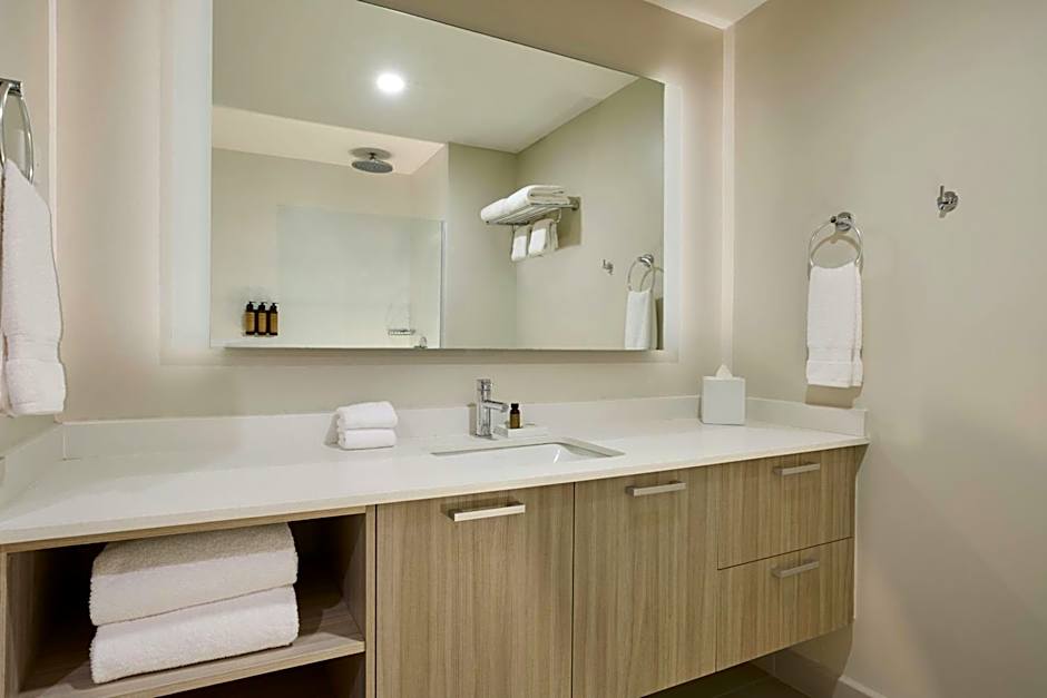 Casa Costera, Isla Verde, Apartments by Marriott Bonvoy