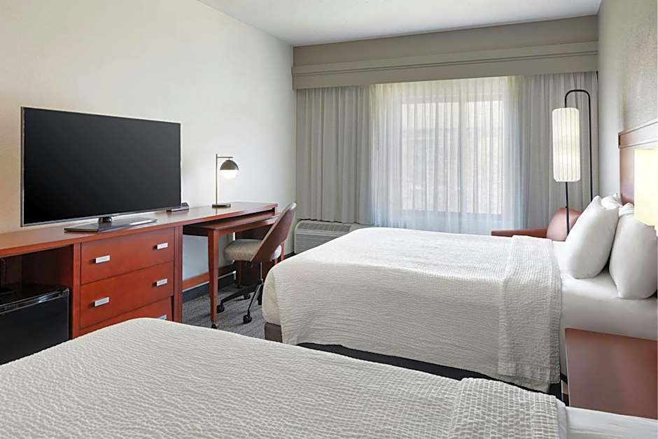 Courtyard by Marriott Boston Norwood/Canton