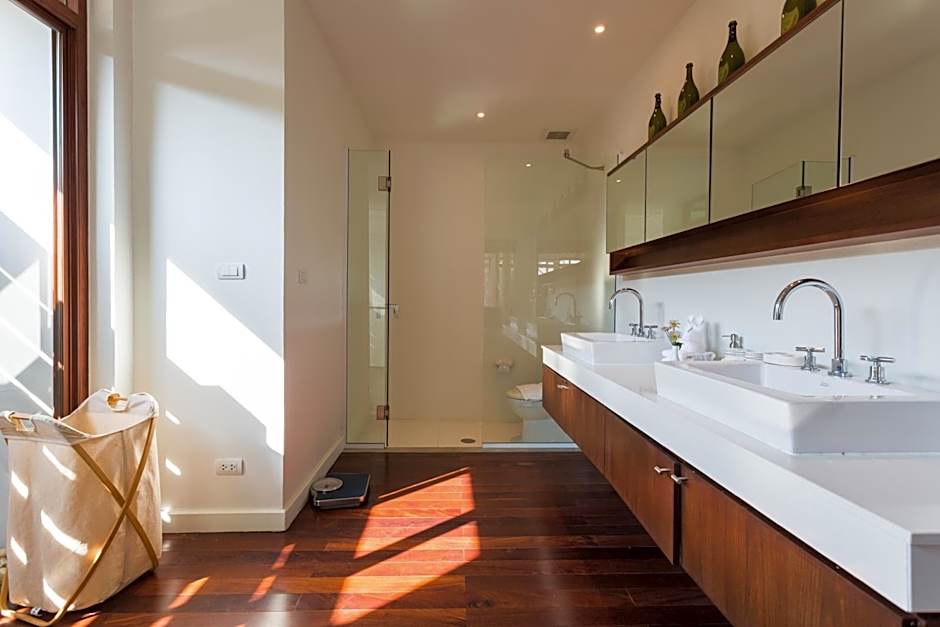 Amatapura Beachfront Villa 12, SHA Certified