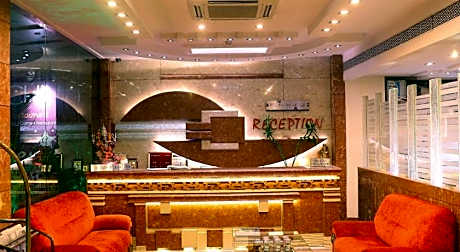 Taj Inn Hotel
