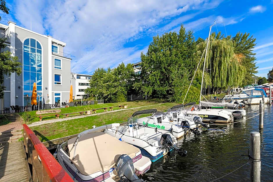 Hotel Am Schloss Köpenick Berlin By Golden Tulip