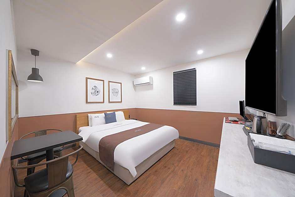 Jeonju Junghwasandong Hotel Intro