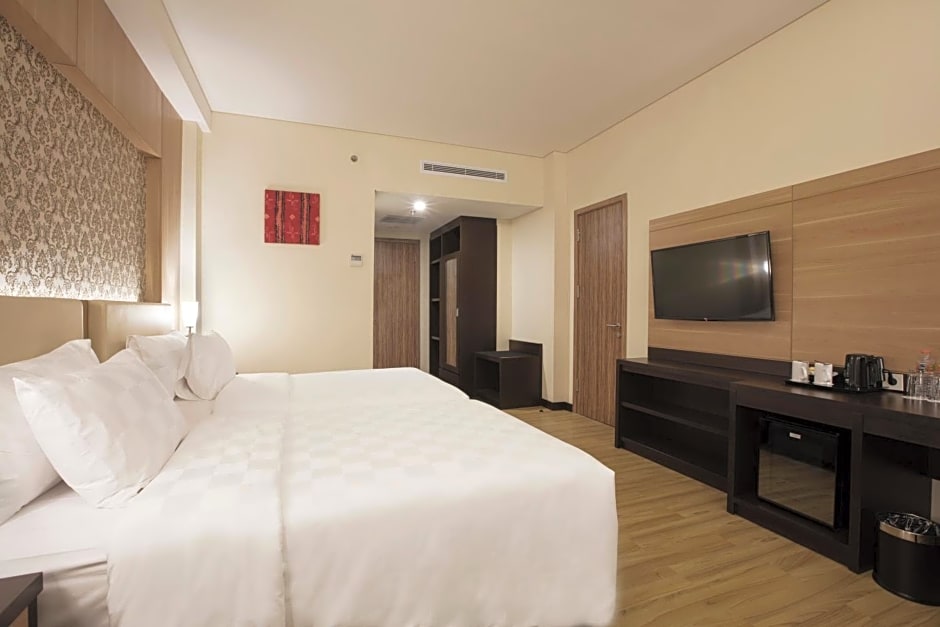 Best Western Kindai Hotel