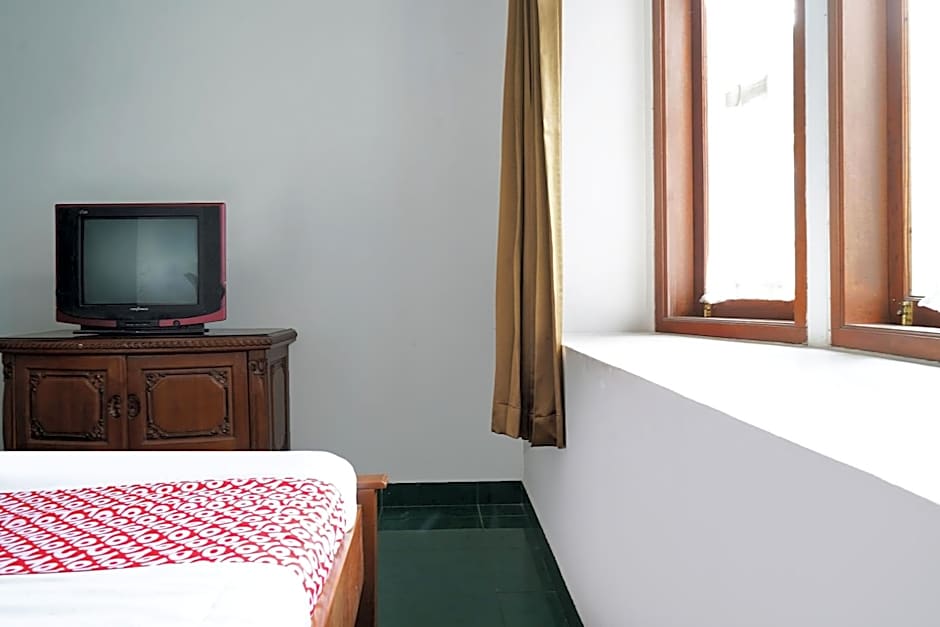 OYO 93248 Villa Syariah Astuti Lestari