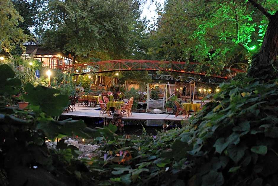 Arikanda River Garden Hotel