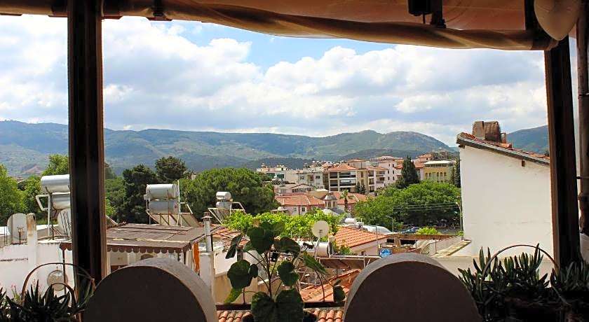 Anz Guest House Pansiyon