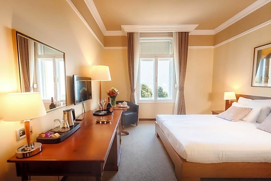 BRISTOL Hotel Opatija