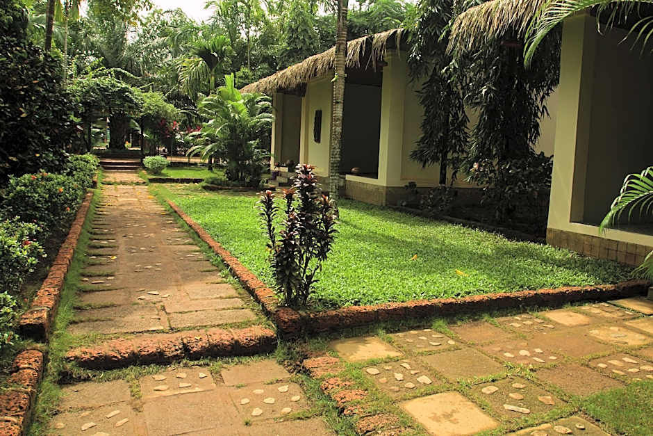 Golden Sunrise Hotel