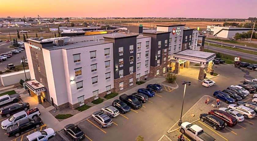 Best Western Plus Service Inn & Suites