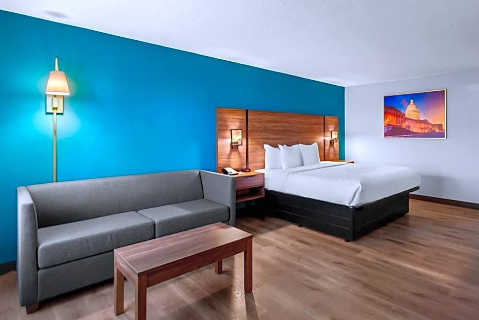 Clarion Inn Falls Church-Arlington