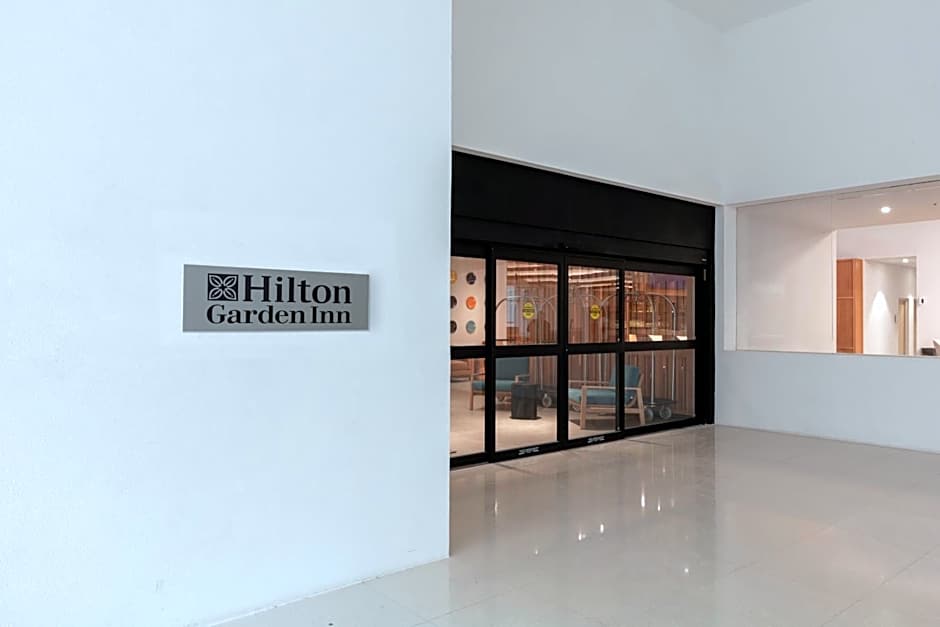 Hilton Garden Inn Guadalajara Airport