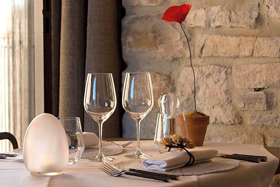 La Maison du Passage - Chambres - Suites premium, Spa, Piscine et Restaurant