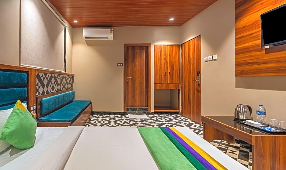 Treebo Prince Andheri East